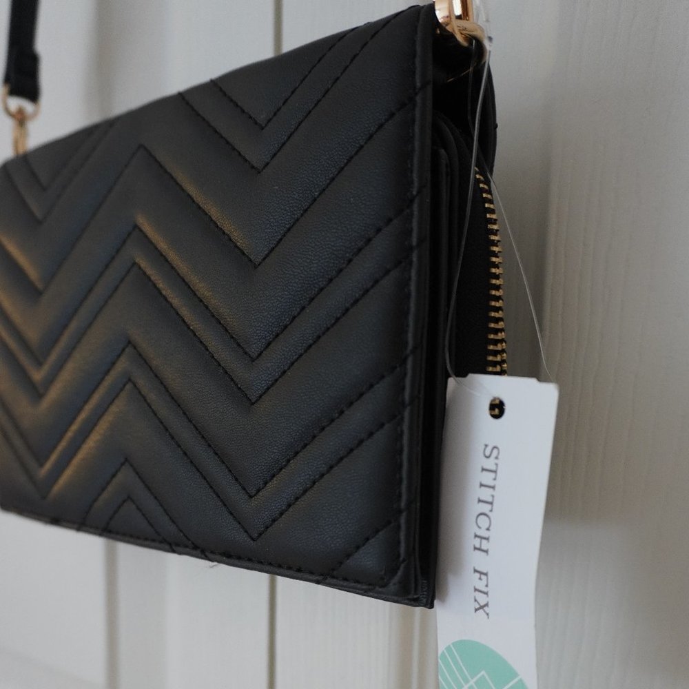 Vegan Leather Urban Expressions Black Crossbody